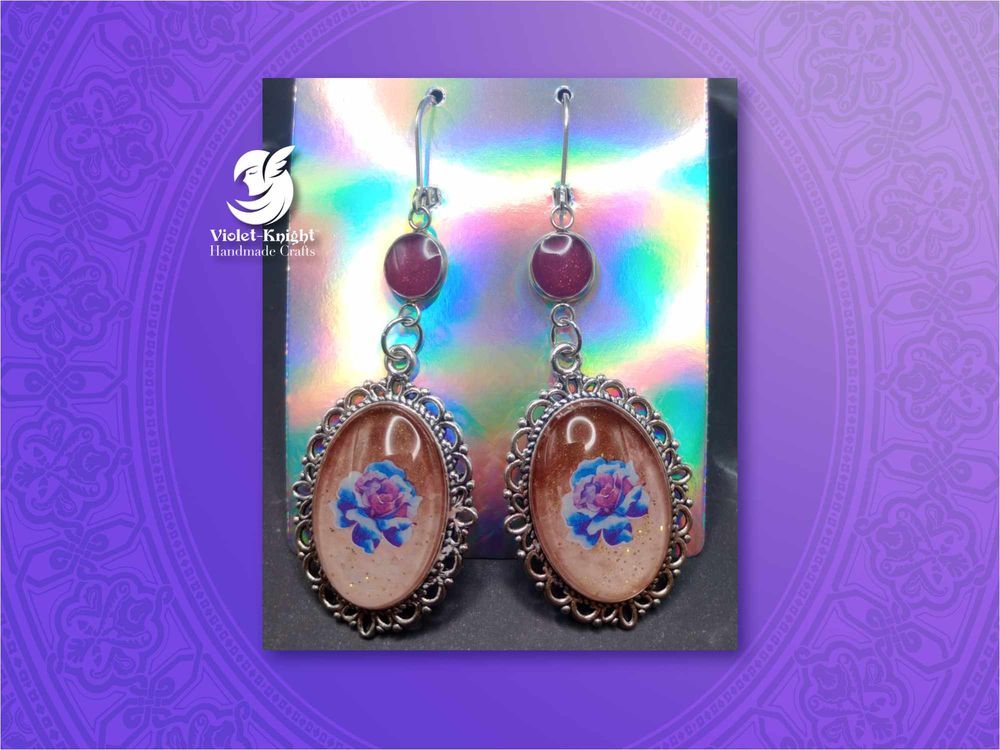  Vintage Style Brown and Gold Floral Pendant Earrings with P...