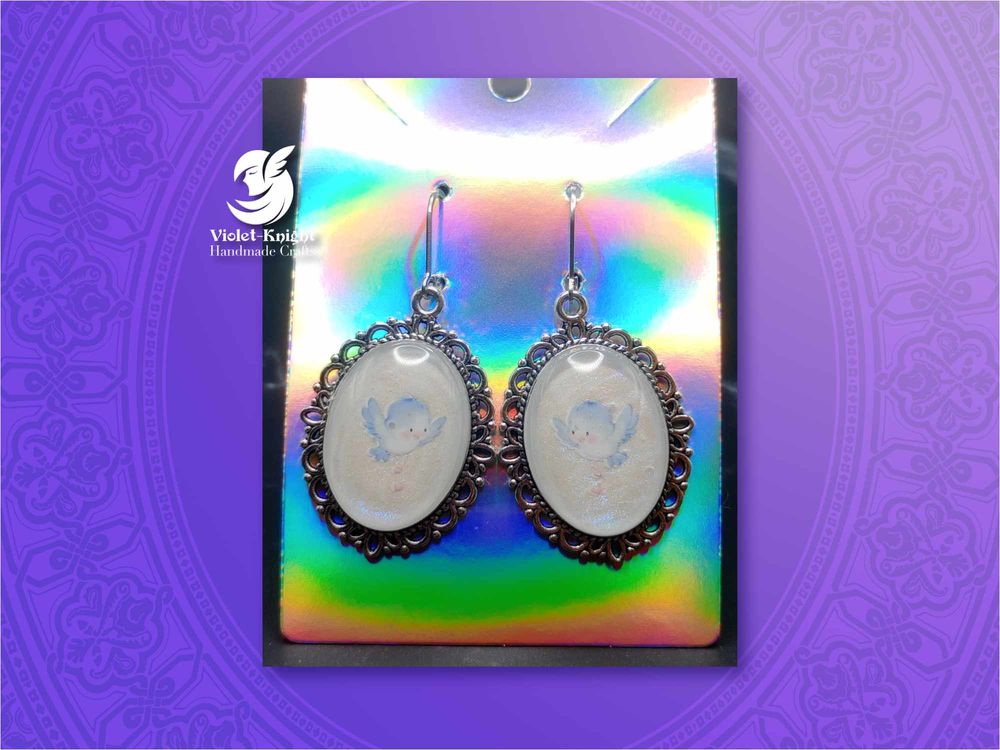  Vintage Style Bluebird Heart Pendant Earrings on White Pear...