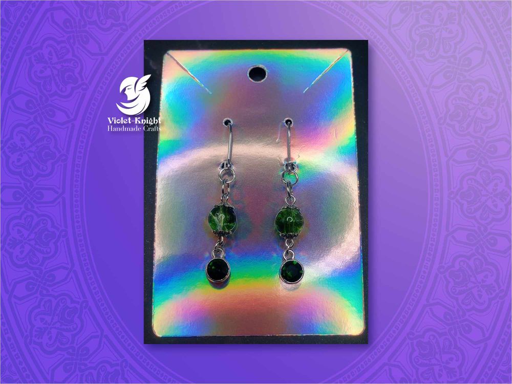  Green and Clear Cracked Glass Bead Dangle Earrings with Dar...