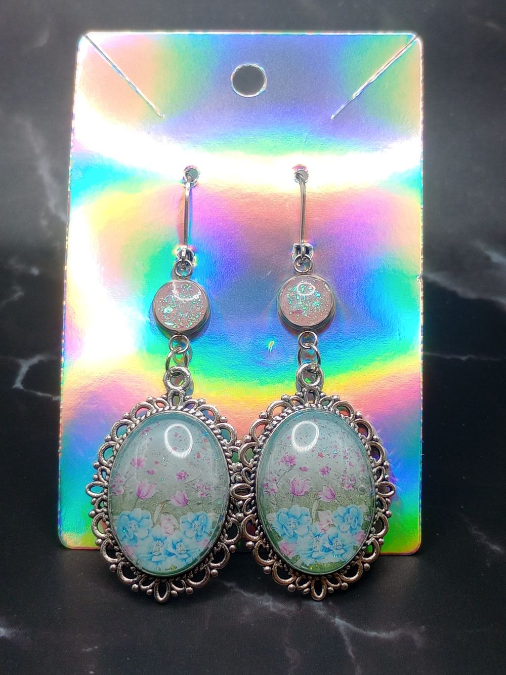  Vintage Style Blue and Green Floral Pendant Earrings with H...